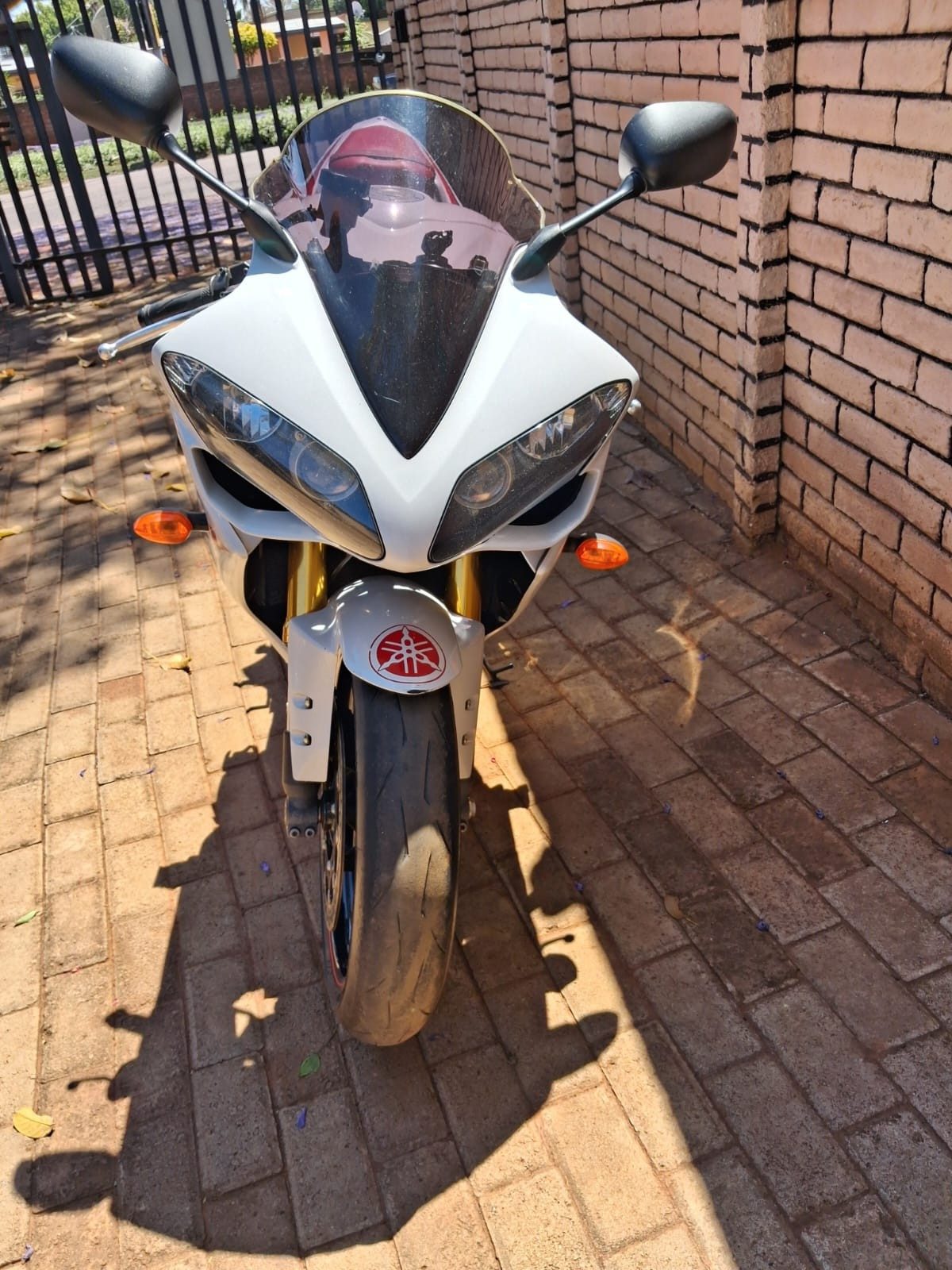 Yamaha R1, photo 3