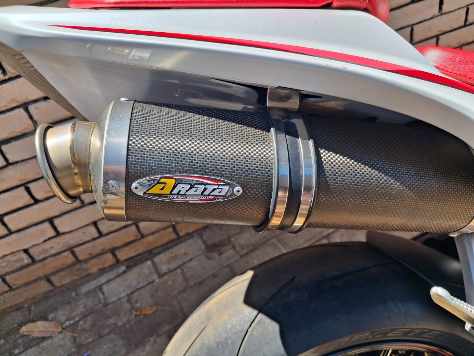 Yamaha R1, photo 5