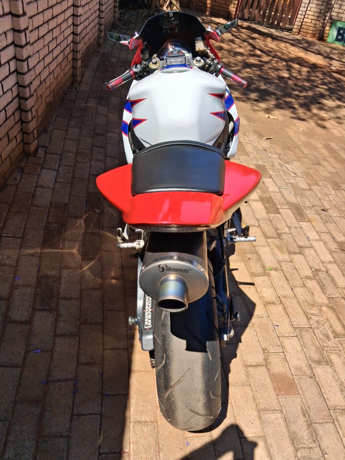 Honda CBR1000RR White, photo 3