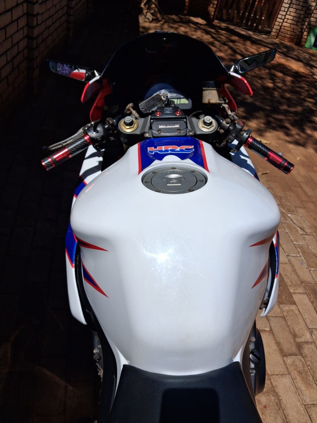 Honda CBR1000RR White, photo 4